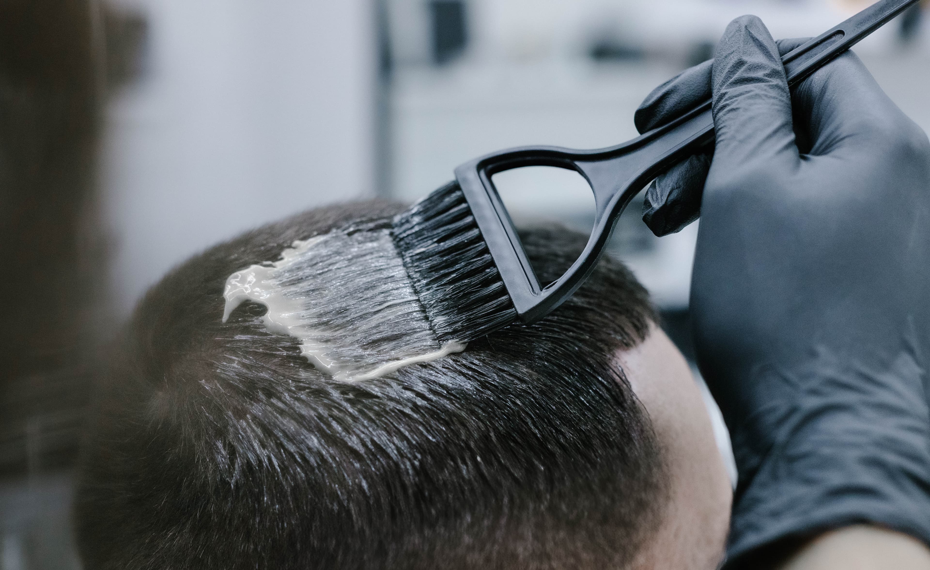 Камуфлювання сивини: сучасне рішення для чоловіків